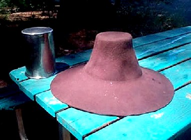 Patrick Hand Hat Stretched Side